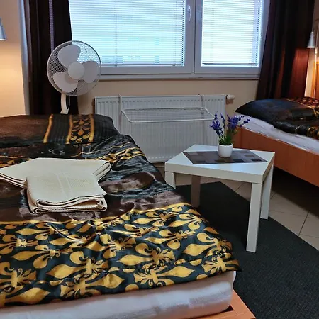 Hostel U Kožovy Hory Kladno